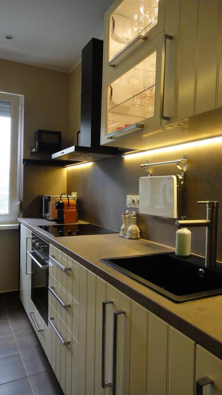 Mgtels Apartman - With Private Parking Budapesta Exterior foto
