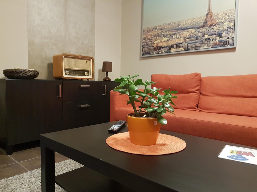Mgtels Apartman - With Private Parking Budapesta Exterior foto
