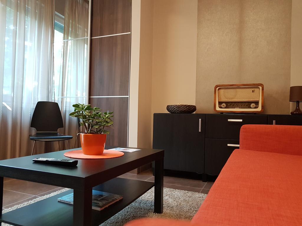Mgtels Apartman - With Private Parking Budapesta Exterior foto